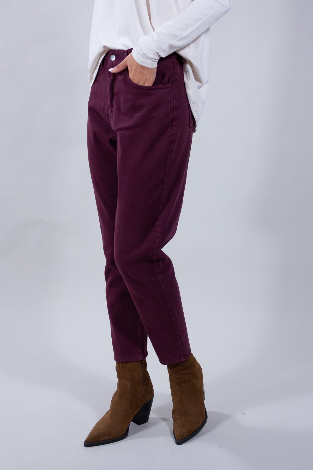 PANTALONE BOYFRIEND TINTO CAPO